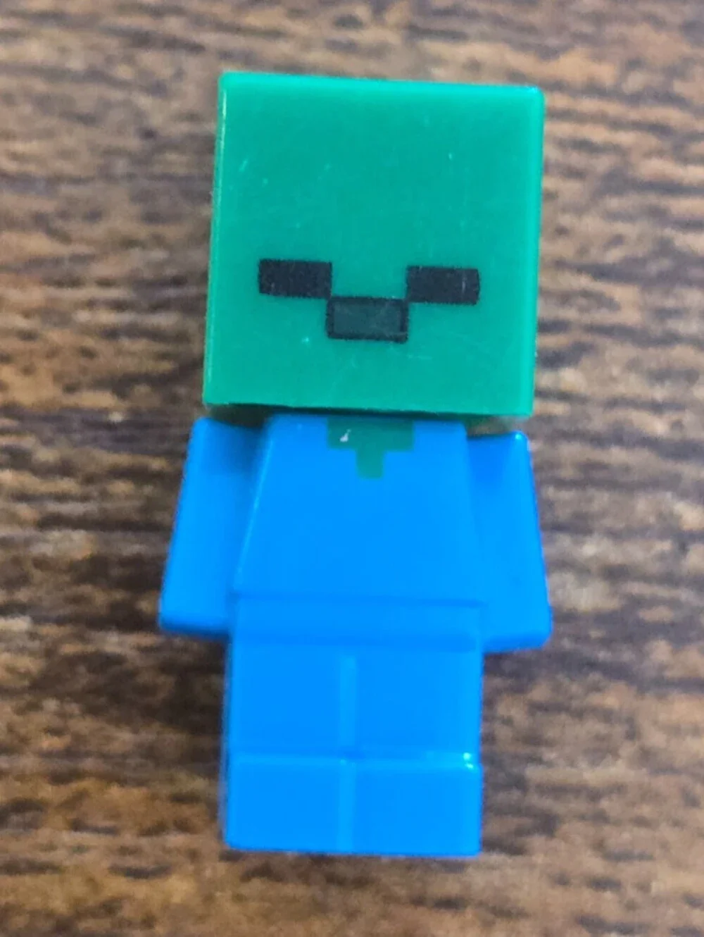 LEGO Minecraft Baby Zombie minifigure